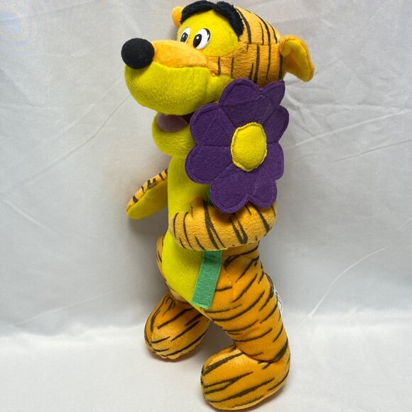 Tigger Plush Toy With Purple Flower By Ideal Toys Direct - Picture 1 of 8